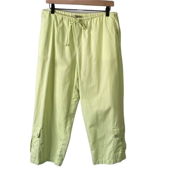 Tommy Bahama Lime Green Cargo Cropped Pants Textured Cotton Draw Cord Pull On - Picture 1 of 13